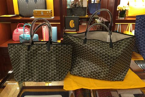 goyard mm vs pm|goyard st louis tote gm.